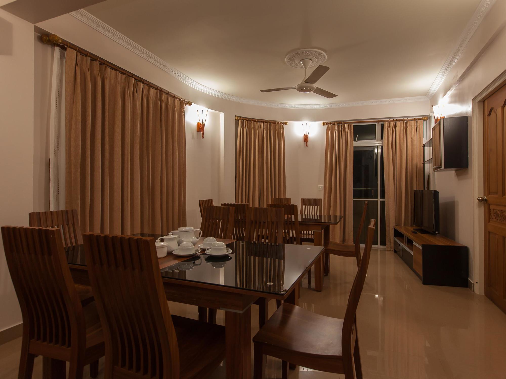 Relax Beach Inn Мале Екстериор снимка