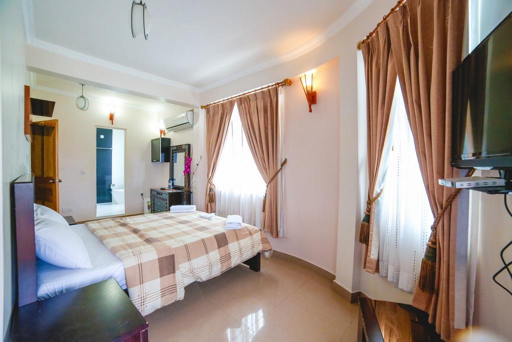 Relax Beach Inn Мале Екстериор снимка